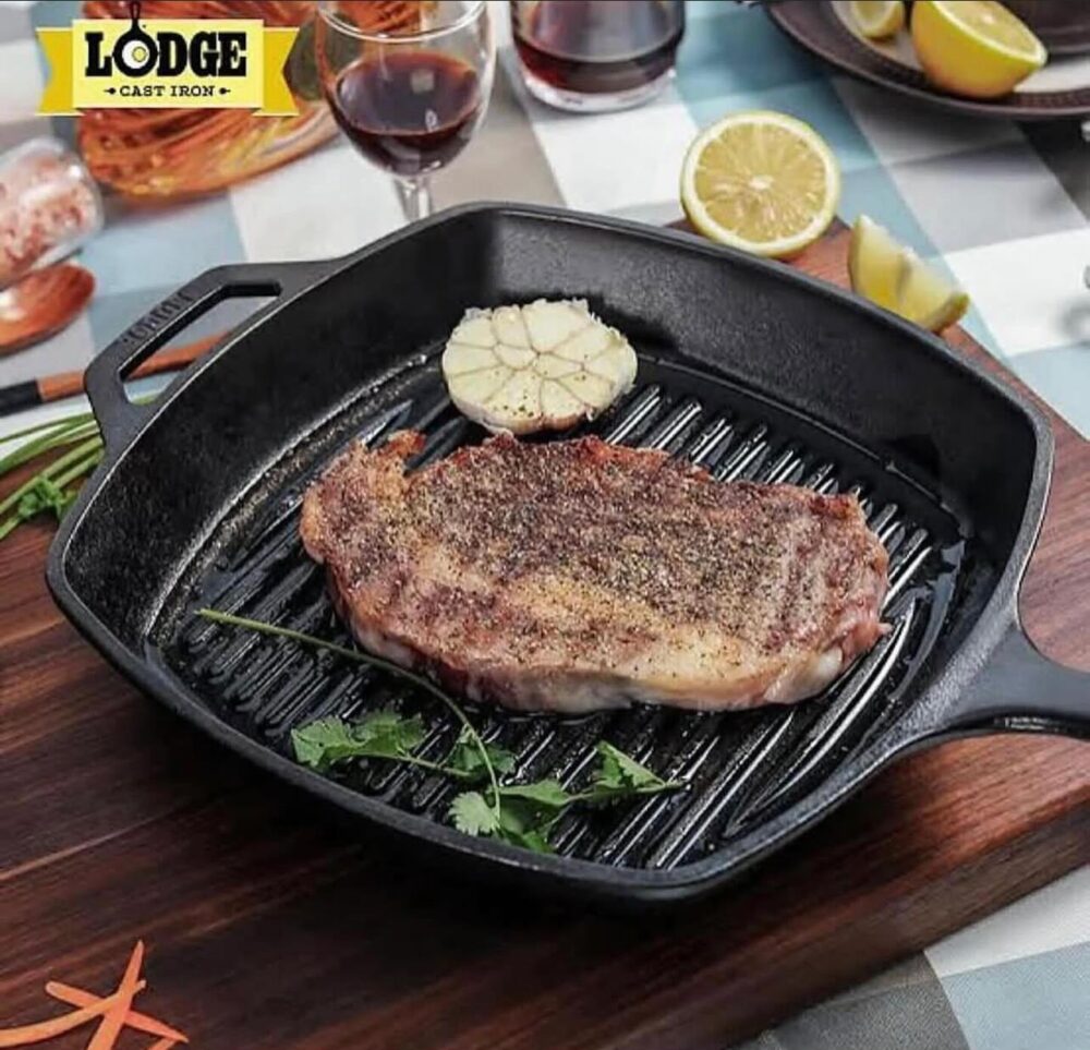 Lodge Cast Iron 10.5” Seasoned Square Grill Pan