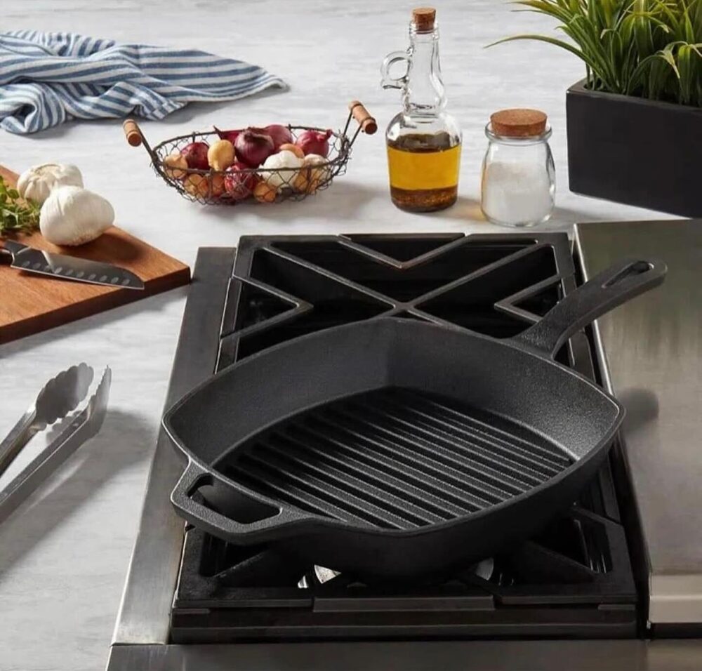Lodge Cast Iron 10.5” Seasoned Square Grill Pan - Image 2