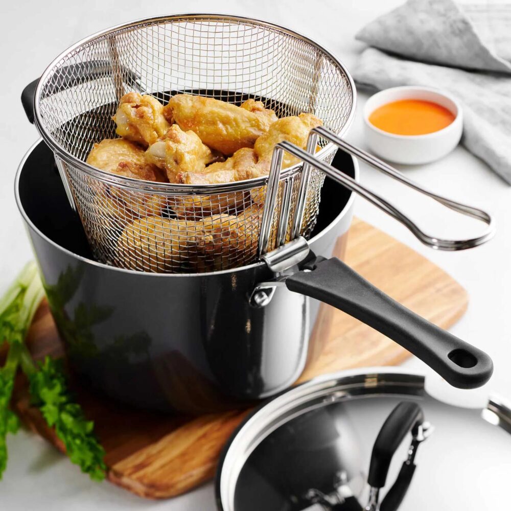 Tramontina 5.5-Qt. Deep Fryer with Helper Handle - Image 7