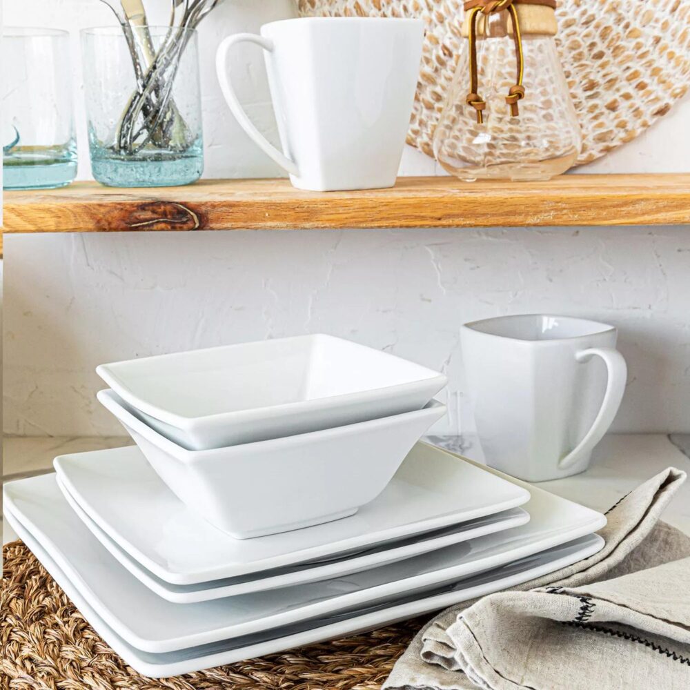 Over & Back 32-Piece Squared Dinnerware Set