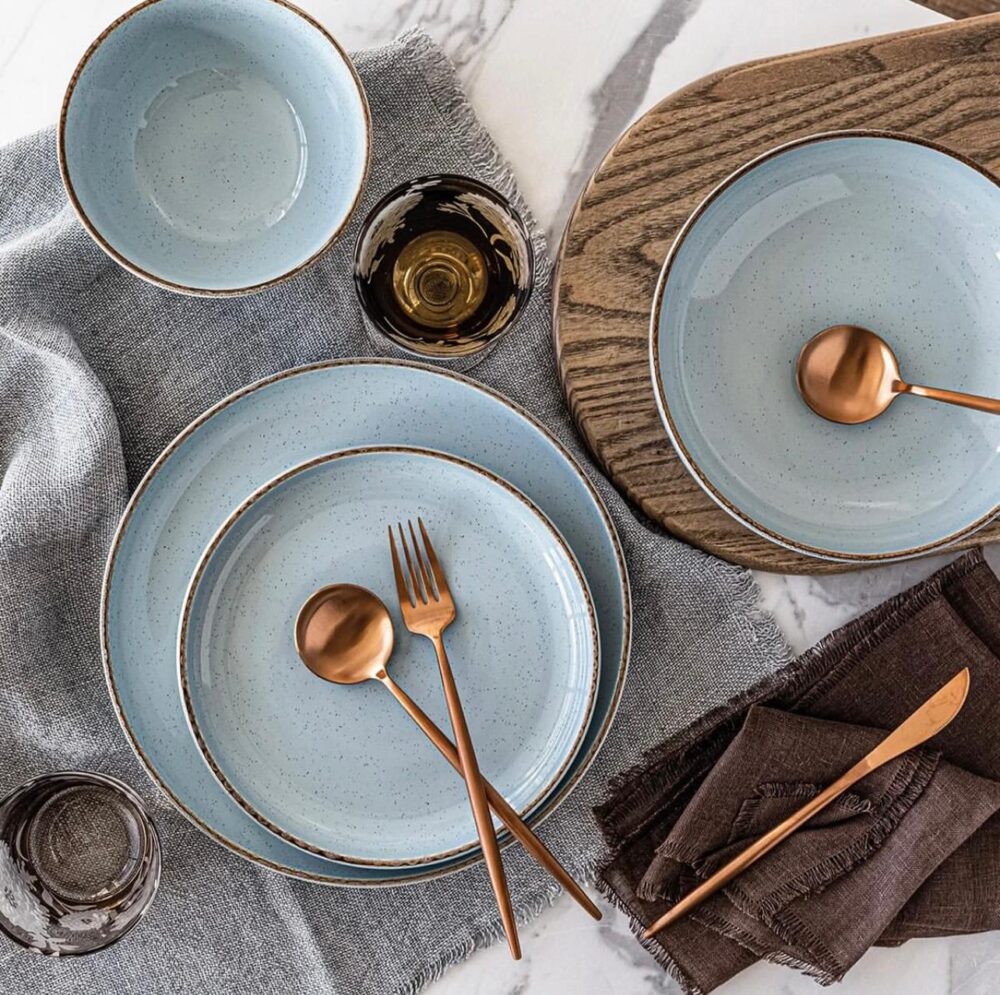 Over and Back 16pc Dinnerware Set - Image 7