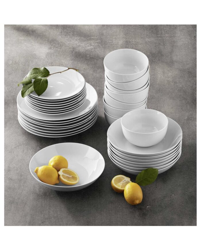 Member's Mark 32-Piece Porcelain Dinnerware Set
