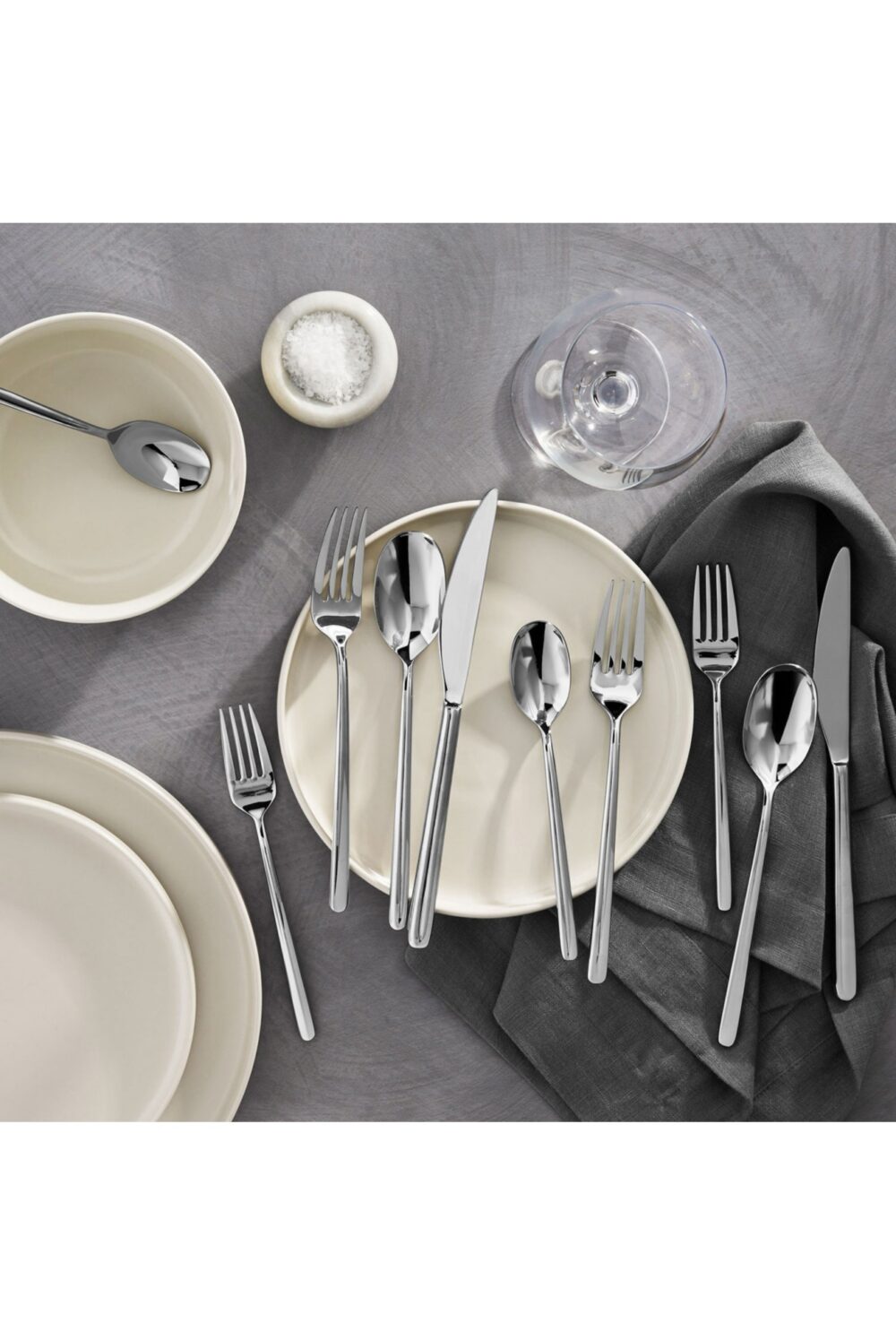 Member's Mark Premium 20-Piece 18/10 Stainless Steel Modern Flatware Set-Mirror Finish - Image 3