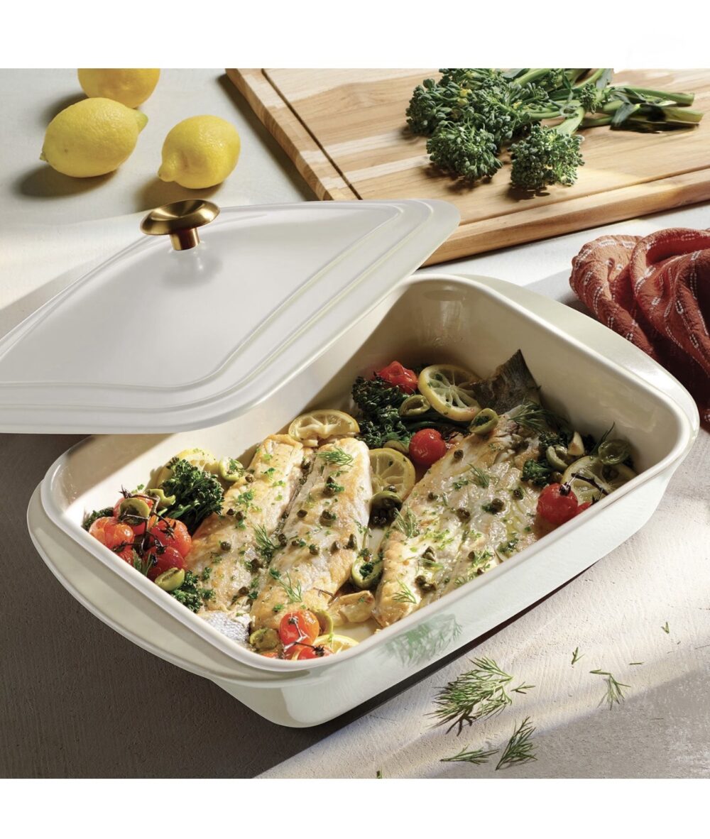 Tramontina 13.6" x 9.6" Ceramic Covered Bakeware with Stainless Steel Knob (Choose Color)