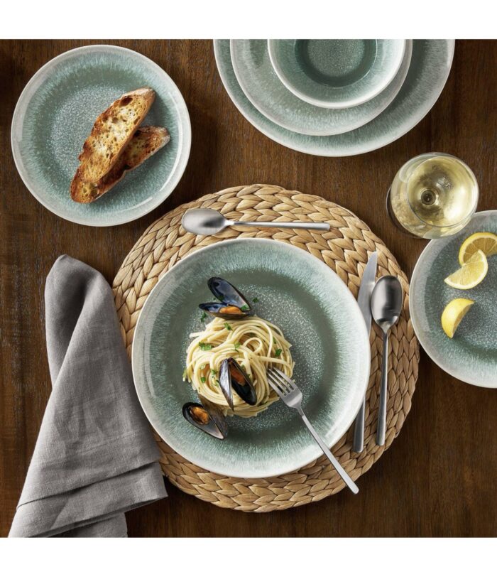 Member's Mark 12-Piece Artisan Dinnerware Set